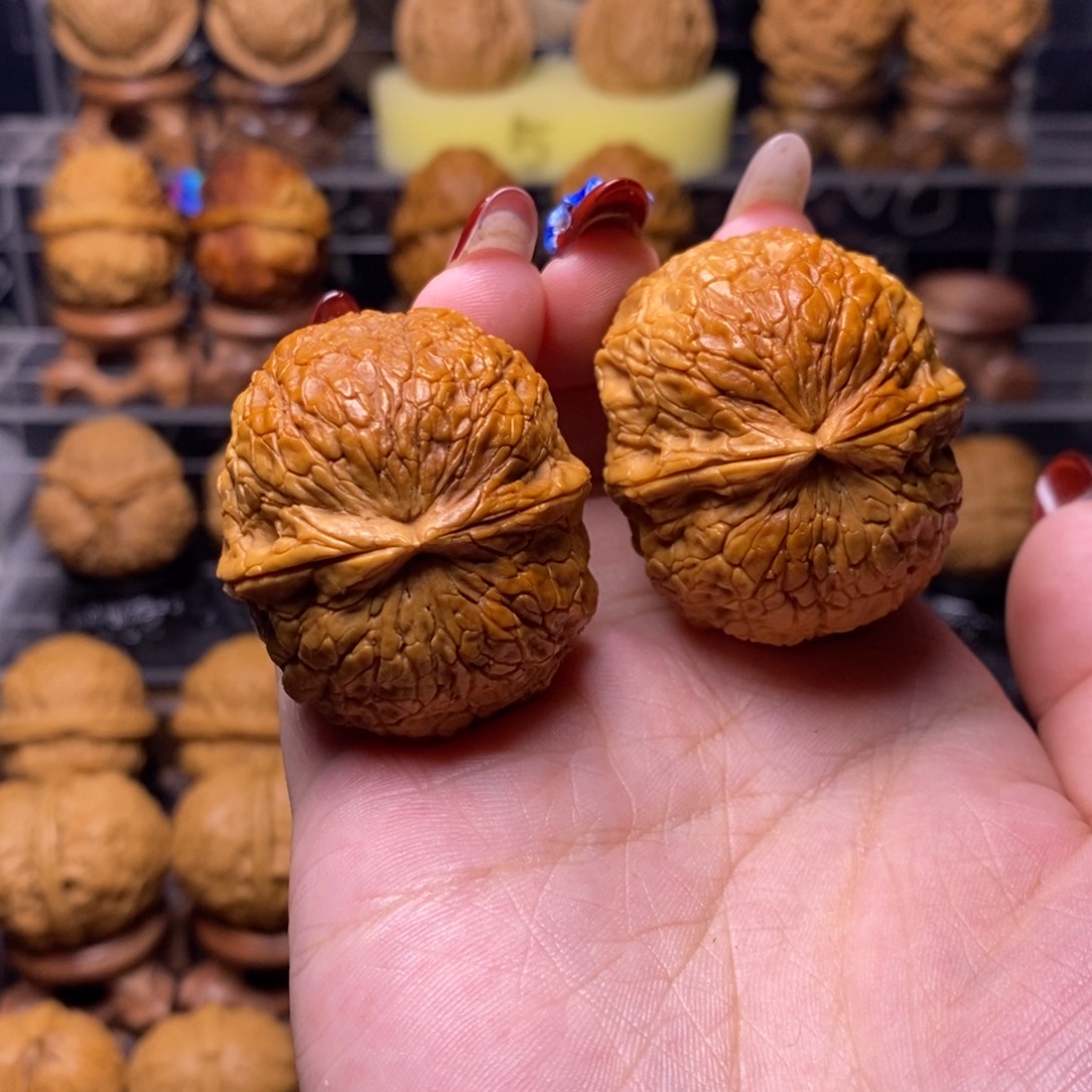 文玩核桃把件Z9金丝绣球41尺