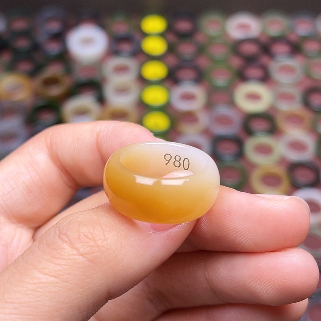 和田玉未镶嵌戒指16.5 橘金糖 渐变