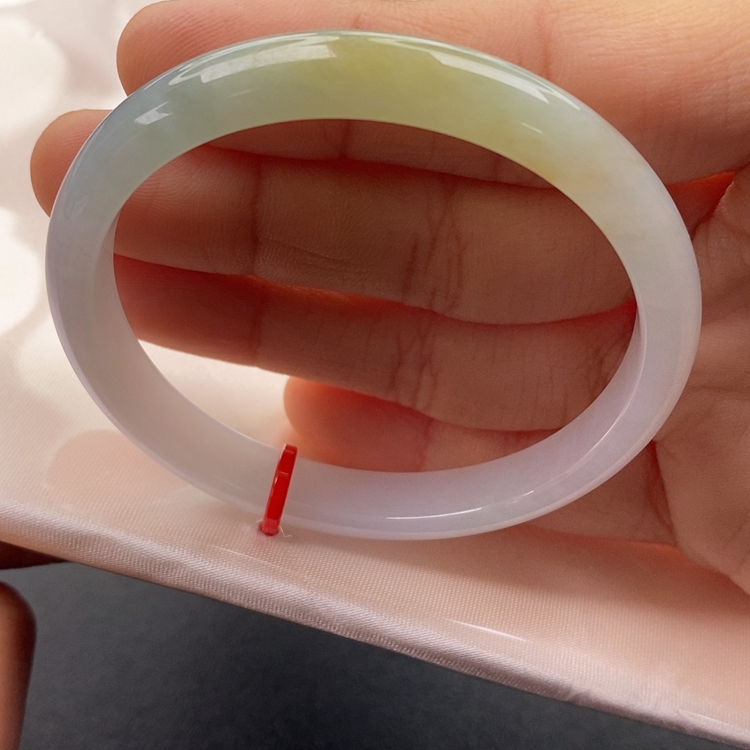 翡翠未镶嵌手镯（贵妃镯）5253贵妃