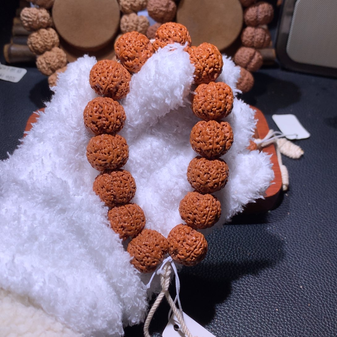 手串金刚菩提21尺寸蜂王定制