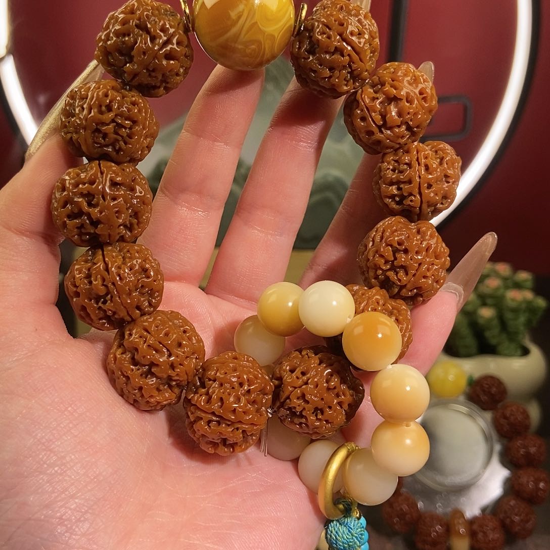 金刚菩提手串522wuc.         