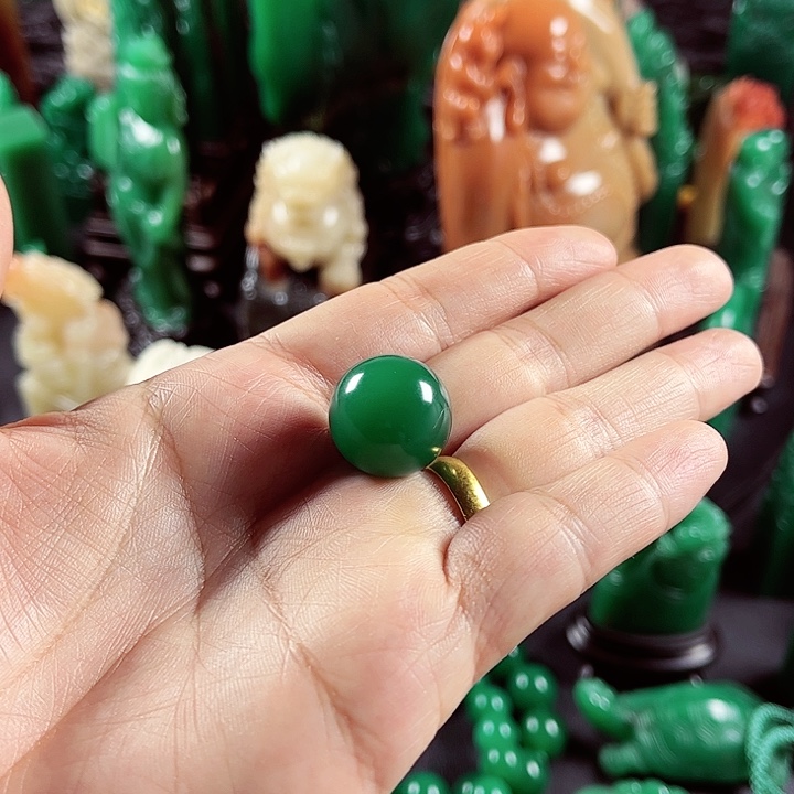 四川石无*雅安绿名贵石材