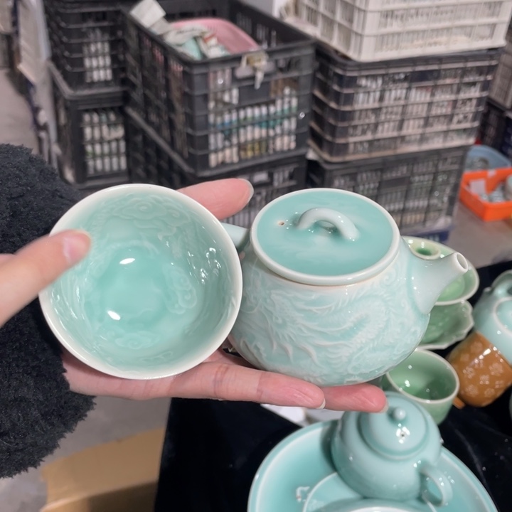  青瓷青瓷 青瓷青瓷