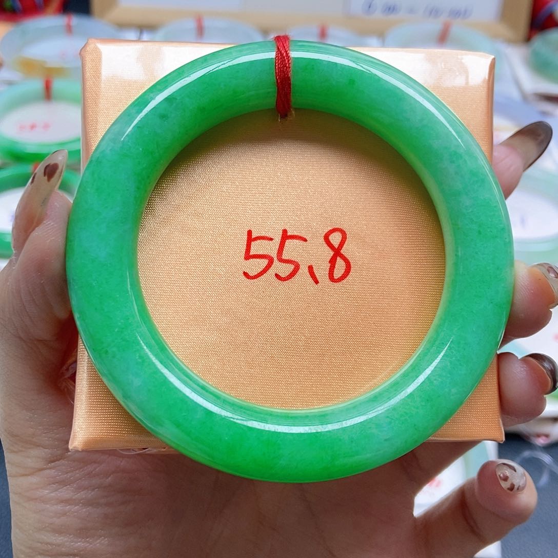 未镶嵌手镯翡翠20号