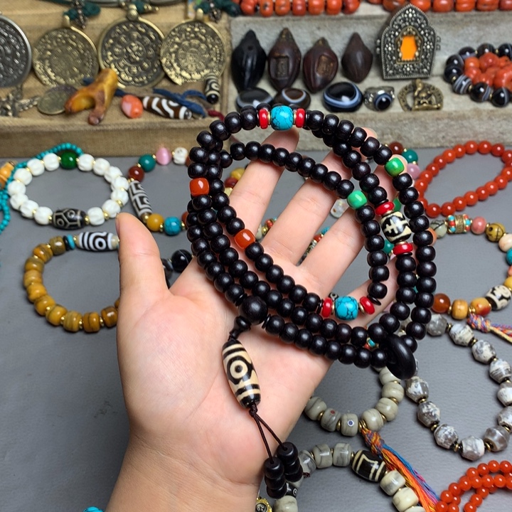 藏地密码藏饰品串