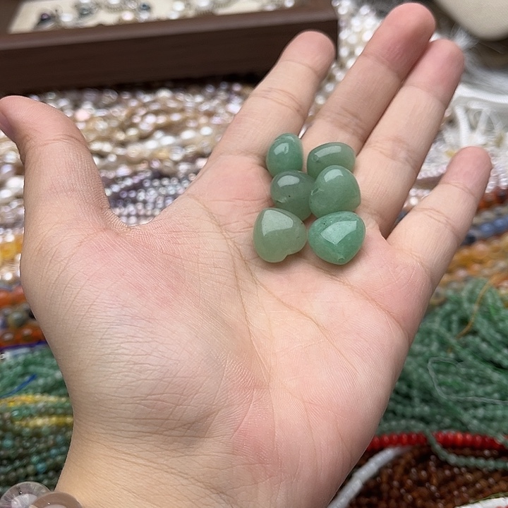 玛瑙/玉髓未镶嵌珠宝半成品5个15mm左右东陵玉屁桃