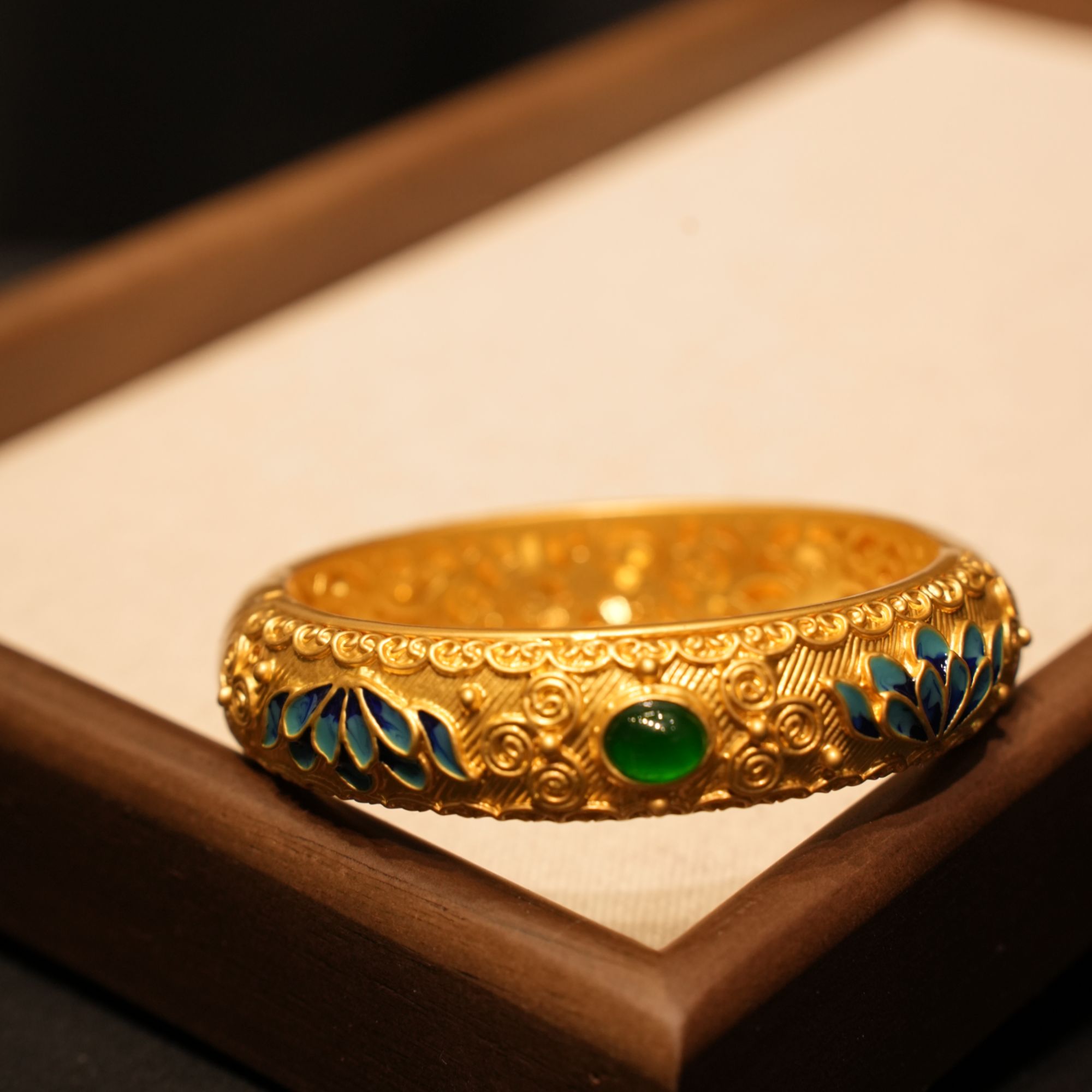 合金仿水晶婚庆饰品 琳琅复古金色手镯龙凤褂秀禾百搭配饰