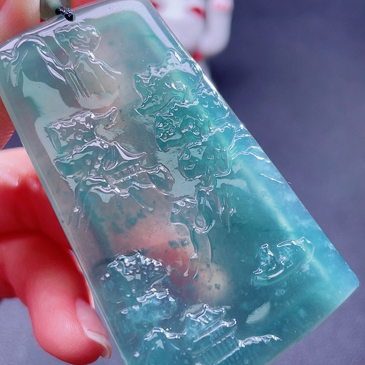 翡翠吊坠(不含链)未镶嵌