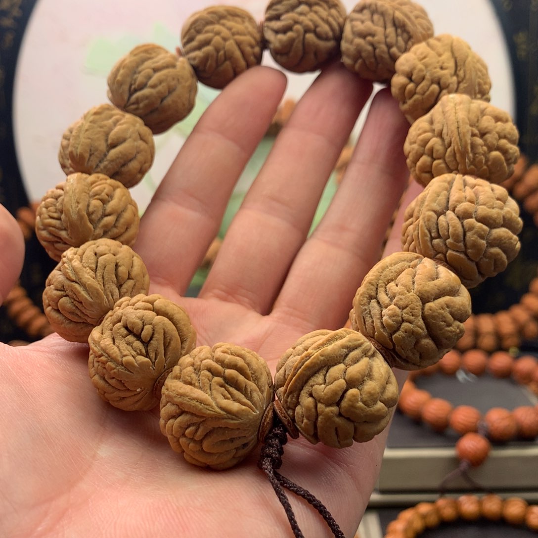 【闪购商品】桃核手串23霸王龙手串