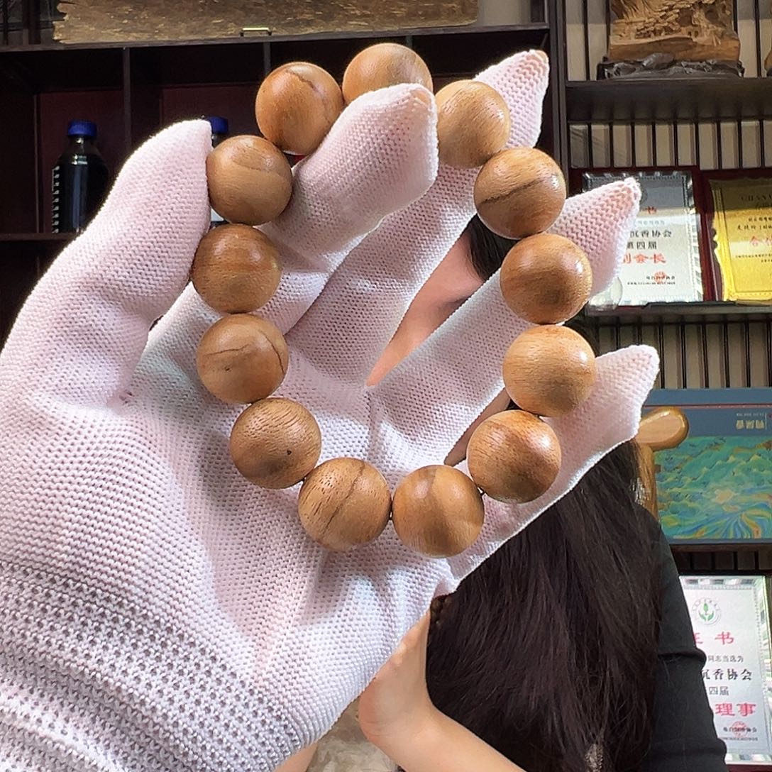 沉香香囊沉香木马尼捞多样性发一