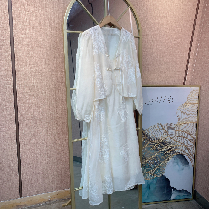 MM064孕妇杏色吊带裙两件套M90-120 L130 XL140 2XL150