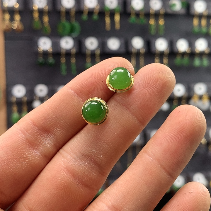 和田玉耳饰18K金镶嵌