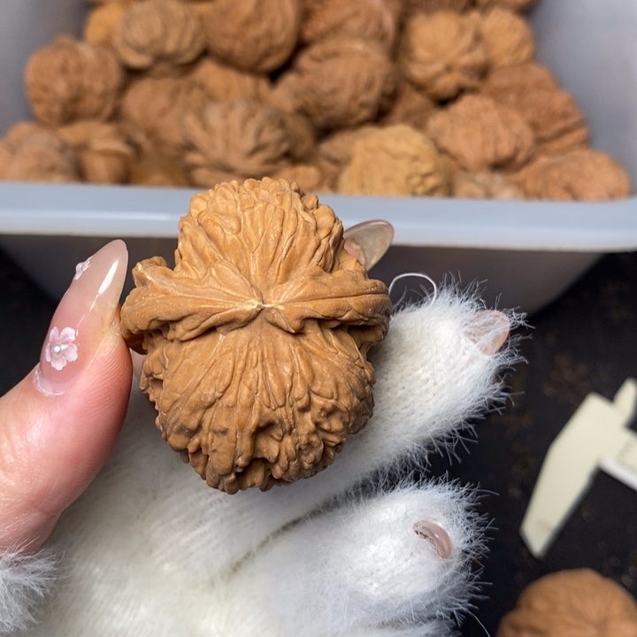 吊坠文玩核桃郭****店文玩核桃异形单只