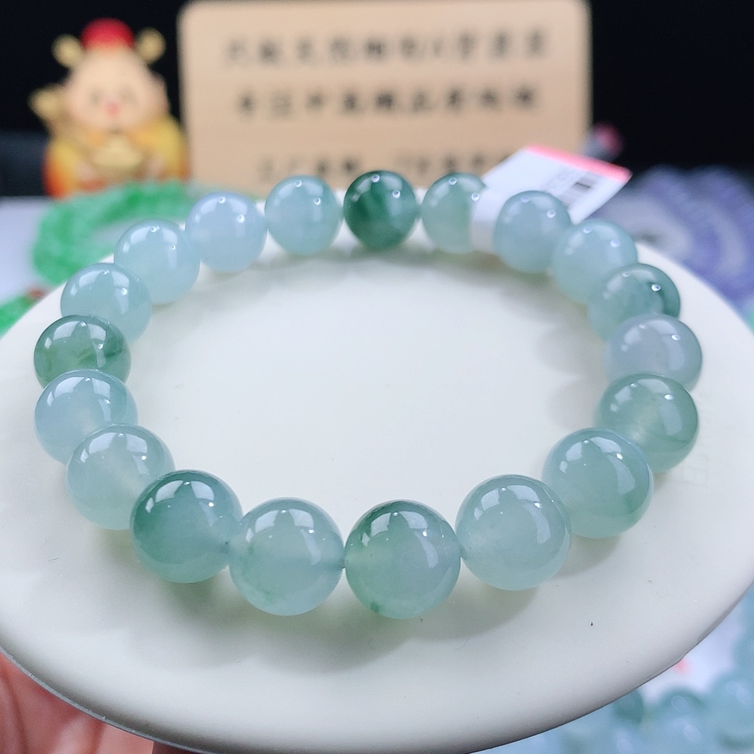 翡翠手链未镶嵌卡10