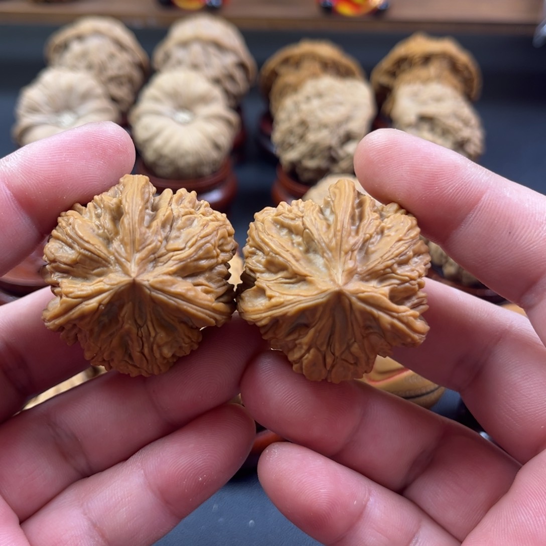 文玩核桃把件文山三愣