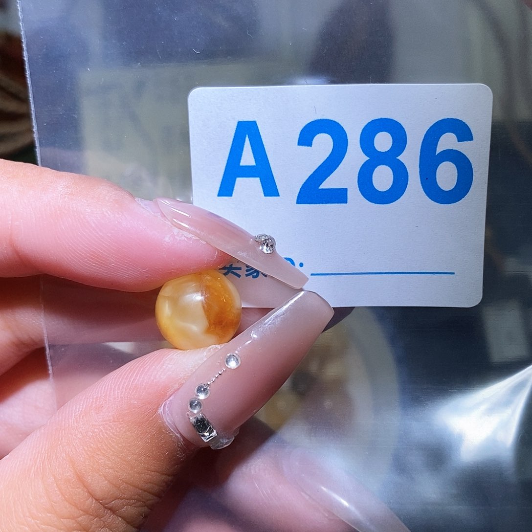 琥珀珠宝奇石未镶嵌蜜蜡