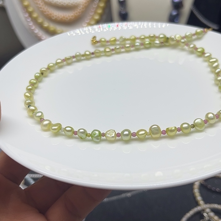 颈饰未镶嵌淡水珍珠