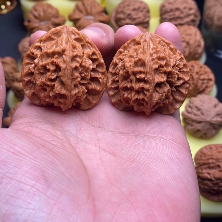 把件文玩核桃40尺苹果园 