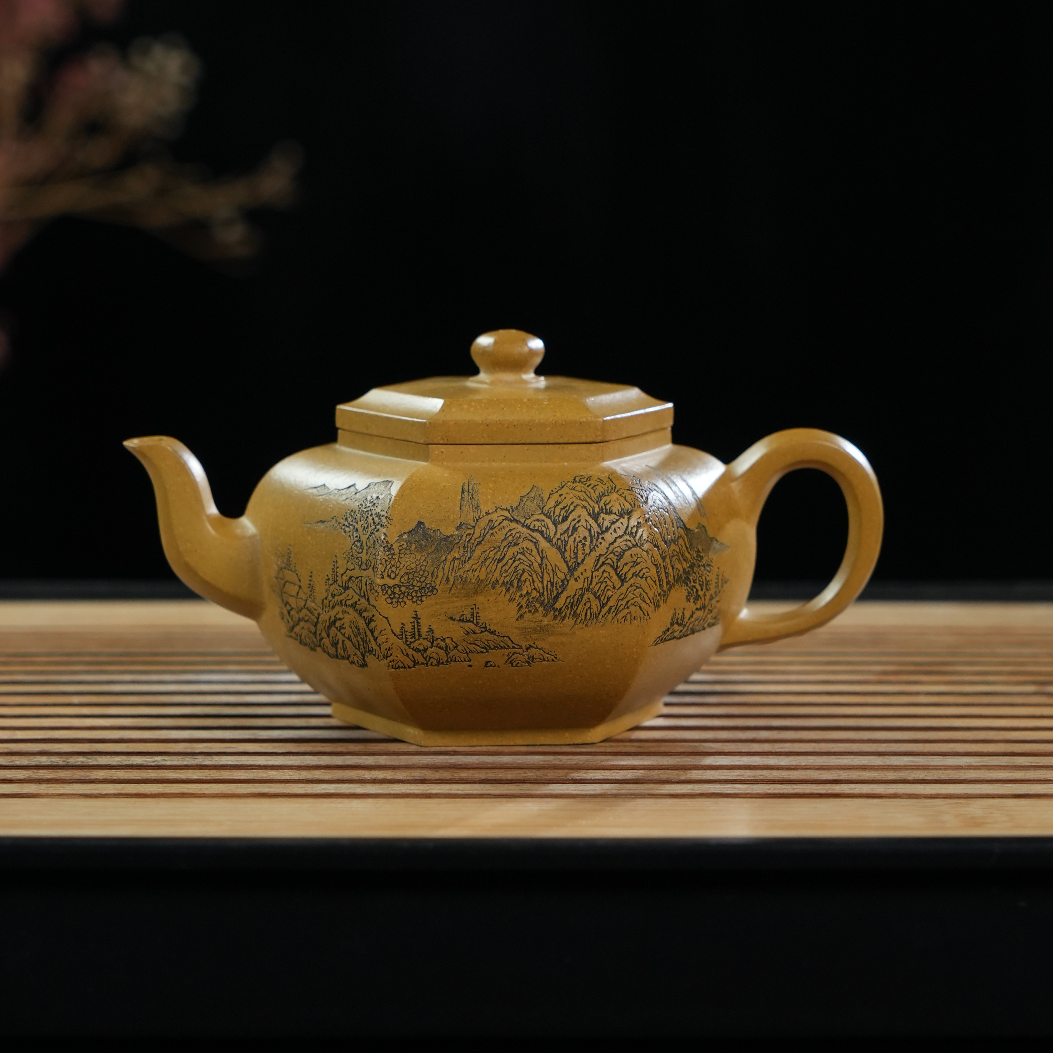 XJ-036   许俊  宜兴手工紫砂  小六方宫灯 