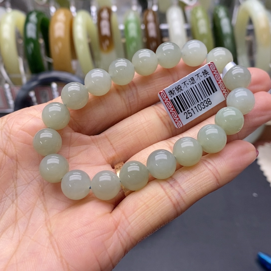 和田玉未镶嵌手串卡10