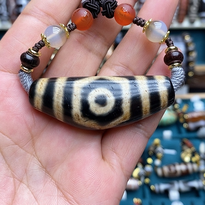 玛瑙/玉髓颈饰合金