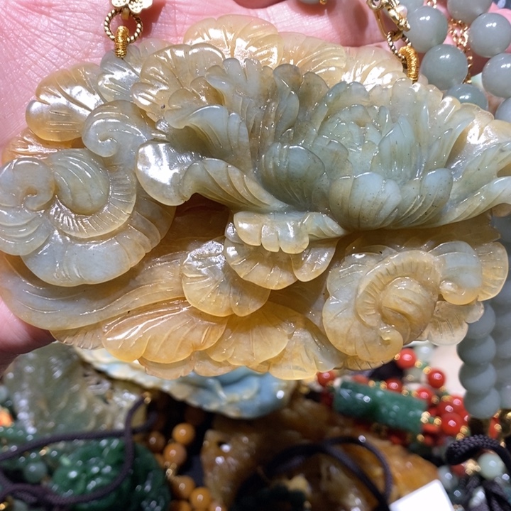 岫玉毛衣链未镶嵌