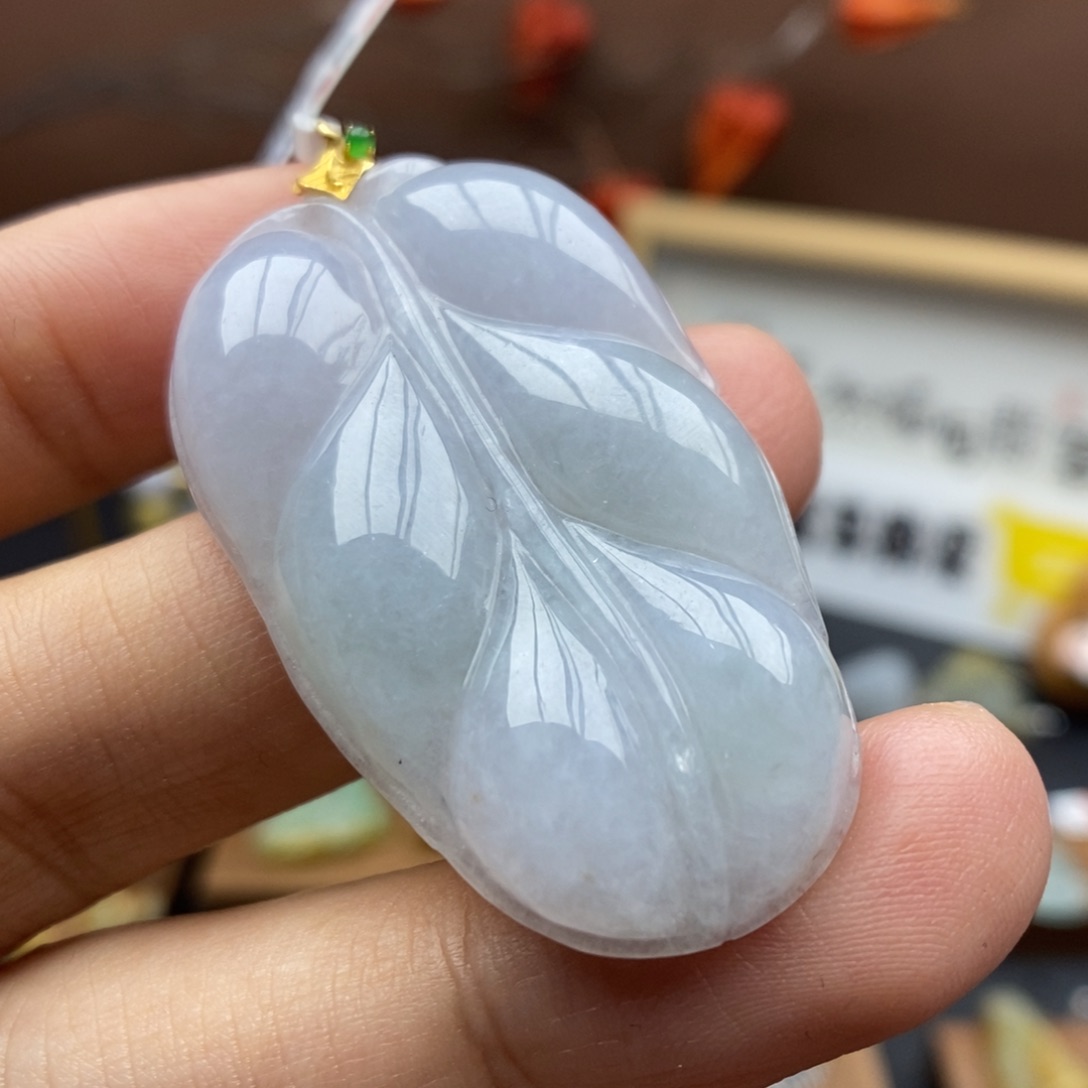 【闪购商品】颈饰18K金镶嵌翡翠71