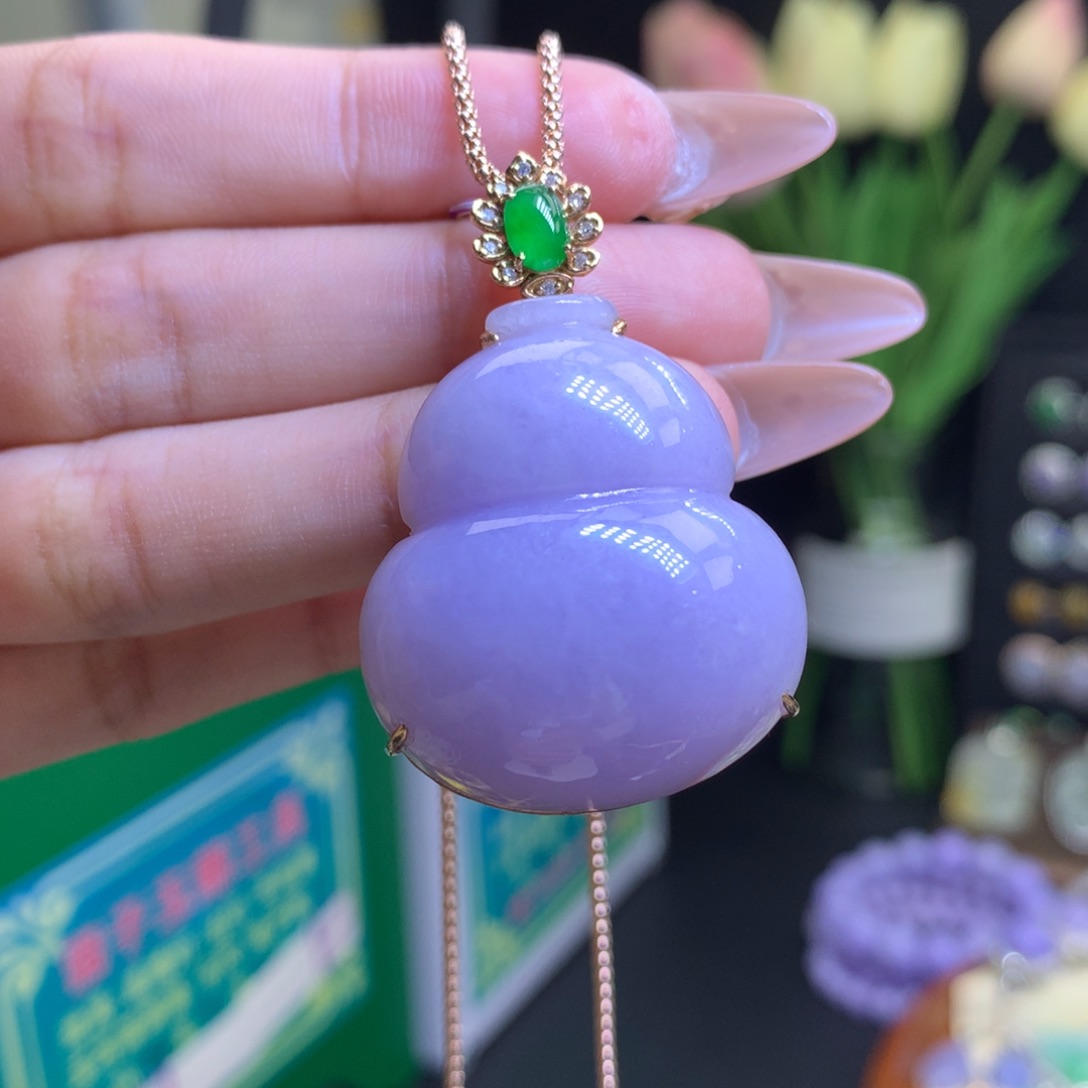 翡翠颈饰18K金镶嵌天然