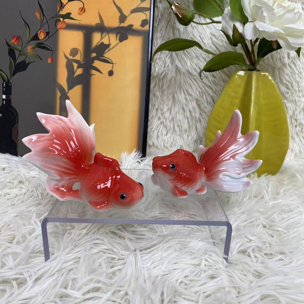  新款金鱼系列珐琅瓷新中式浮雕金鱼系类小红鱼摆件茶宠
