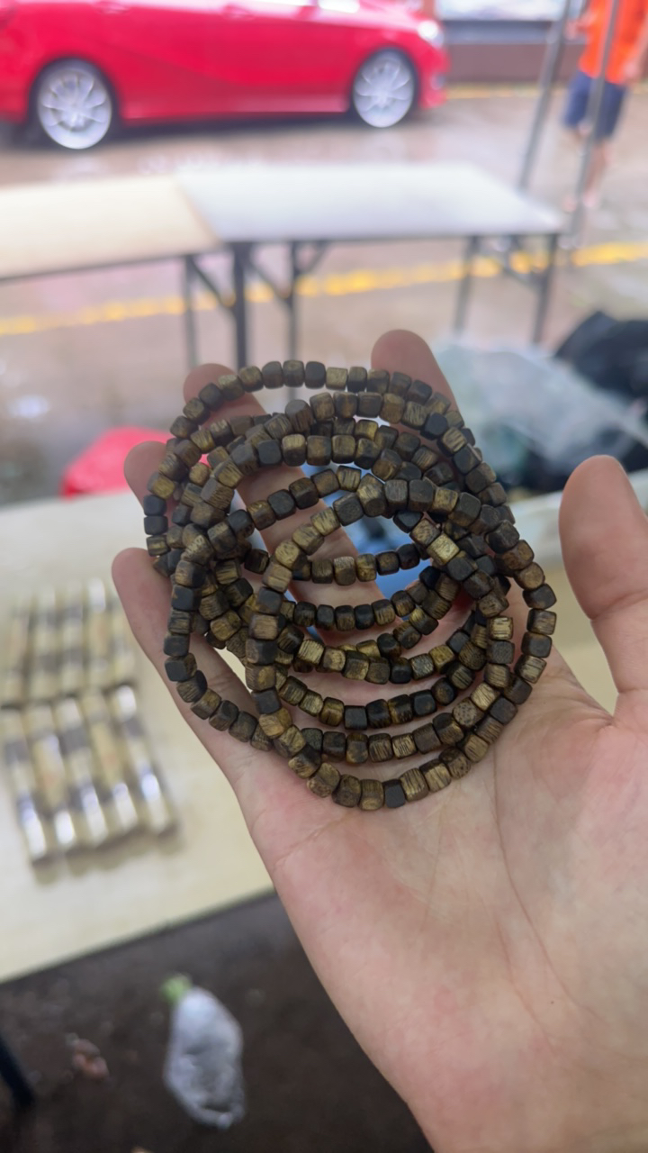 沉香【市寻琼香】红骨凹身沉香方糖随型手串3克➕多样性发一@@6-15-6