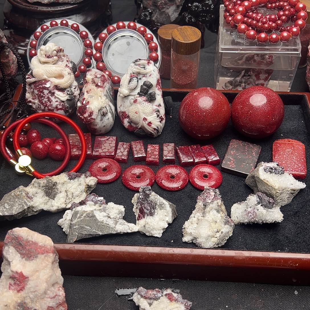 天然辰砂天然朱砂原石