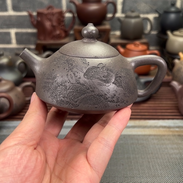 紫砂茶壶大水潭天青，得意壶