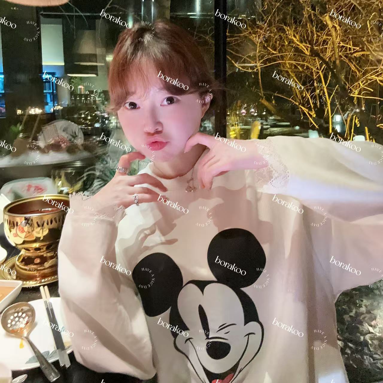 【BORAKOO】米奇头拼接蕾丝长袖T恤