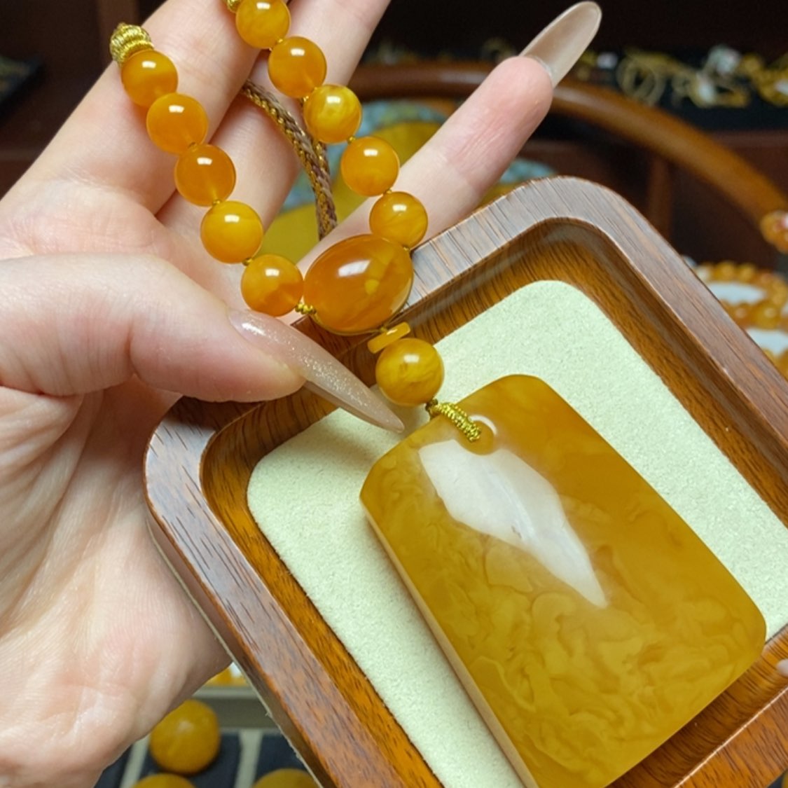 【闪购商品】蜜蜡颈饰未镶嵌项链