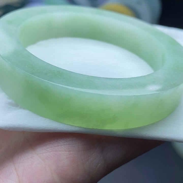 定制翡翠未镶嵌正圈