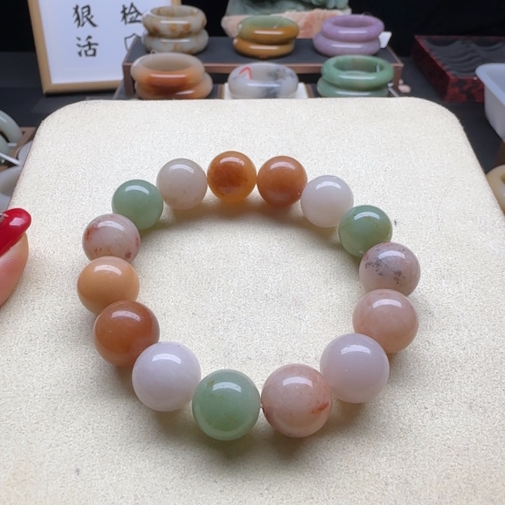 石英岩玉未镶嵌手镯