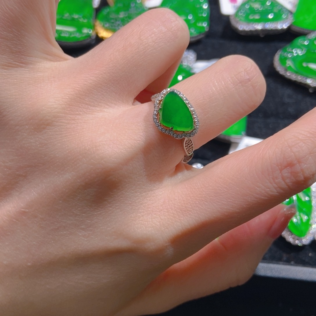 翡翠吊坠(不含链)银S925镶嵌