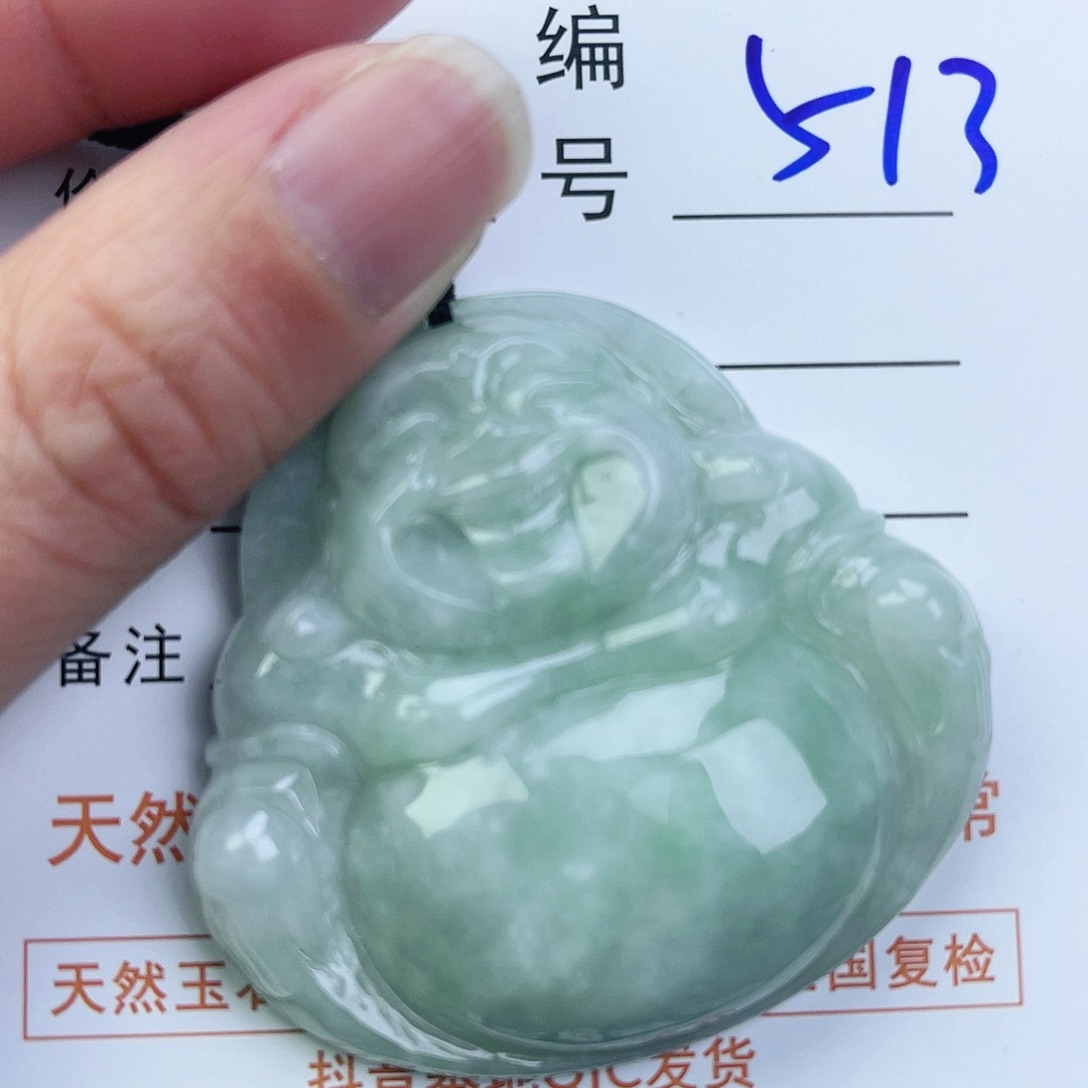 翡翠颈饰未镶嵌佛公