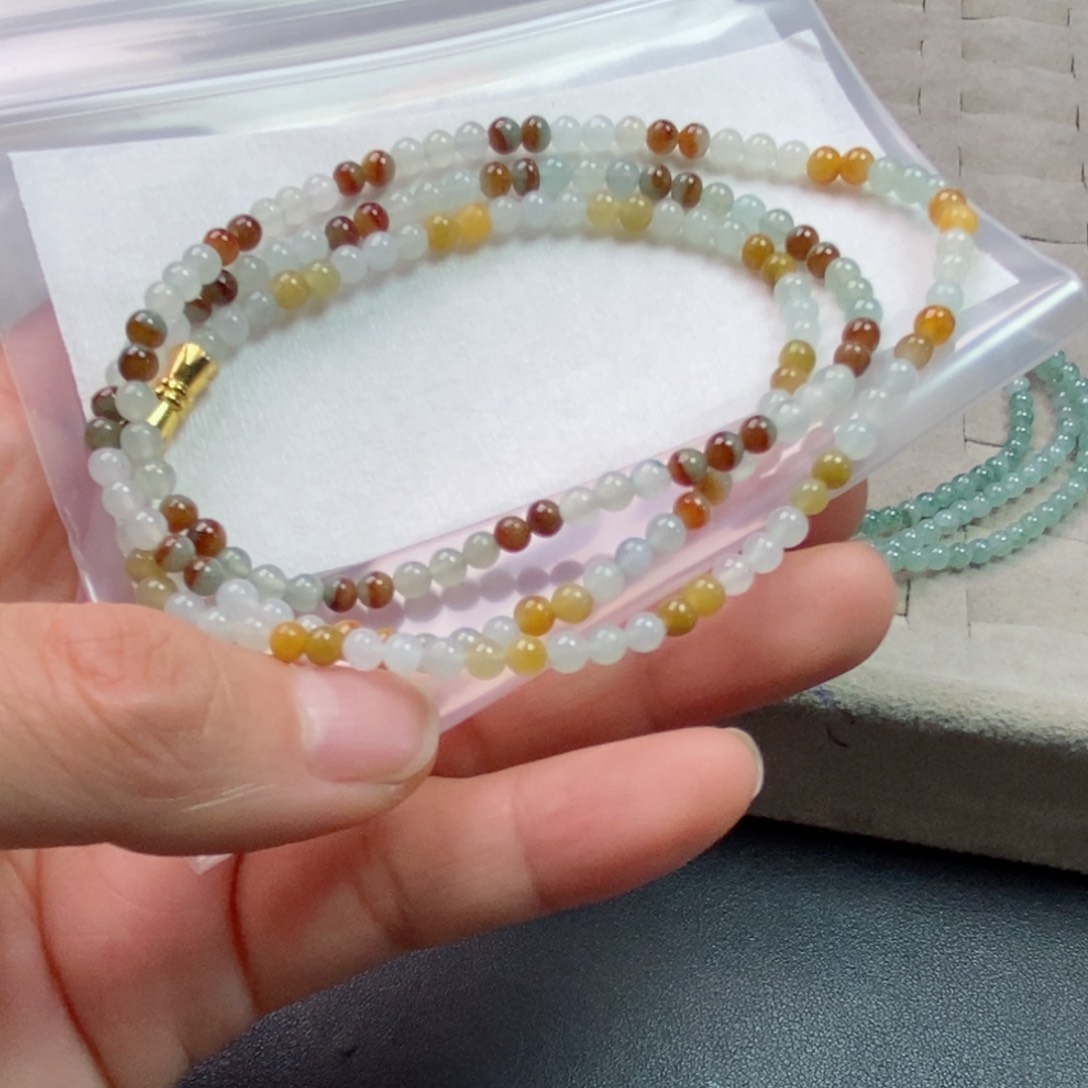 定制翡翠未镶嵌酱*翡翠定制手链