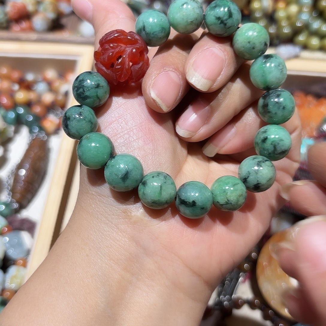 翡翠未镶嵌颈饰原创