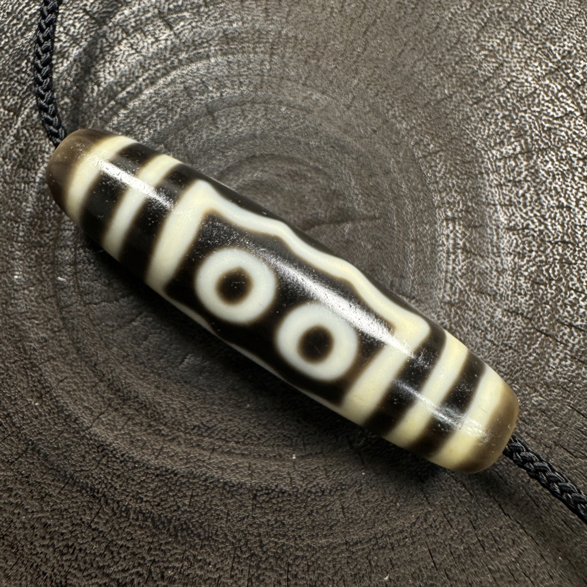 建诚天珠超顶早期极致黑白手工宝盖五眼（尺寸49x14）全品无瑕