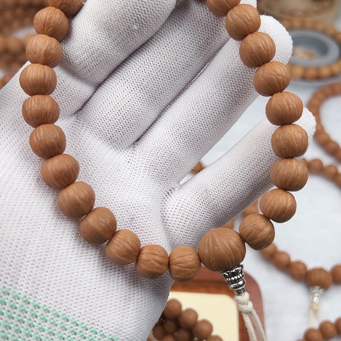 苏***.手串猴头核桃南瓜