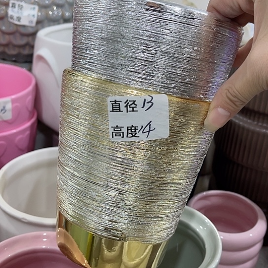 多肉绿植陶瓷花盆9.9包邮，有孔