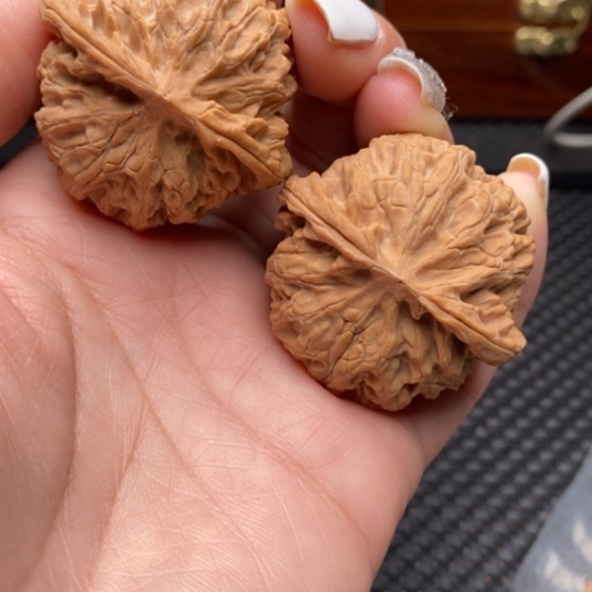 文玩核桃吊坠大****?43全品苹果园