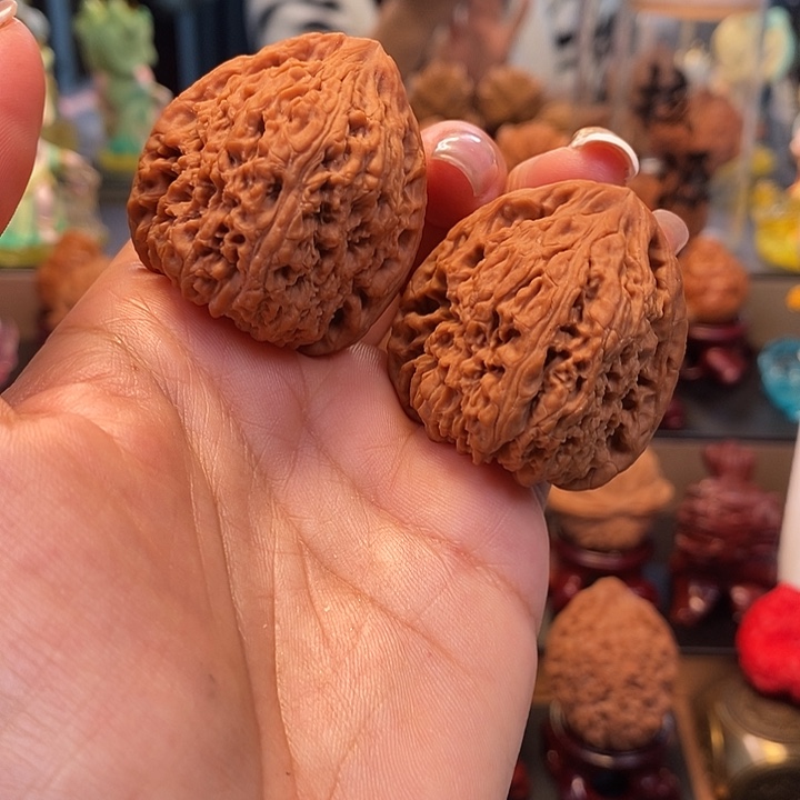 文玩核桃吊坠38三角南疆石