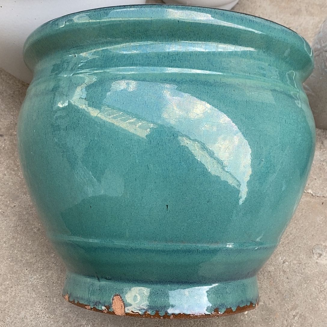 紫砂花盆瑕疵口33高27