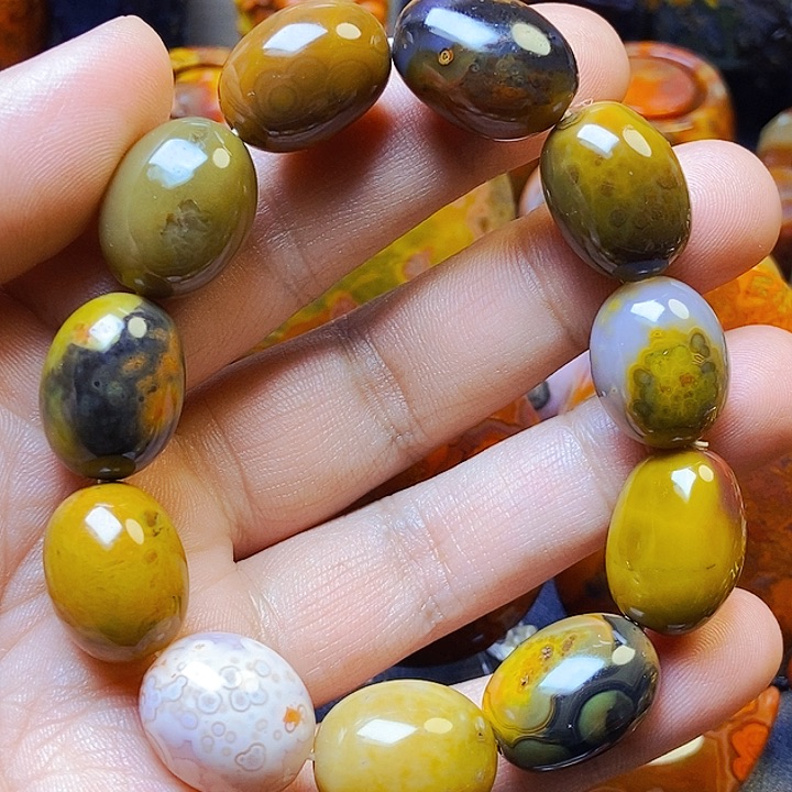 玛瑙/玉髓颈饰未镶嵌