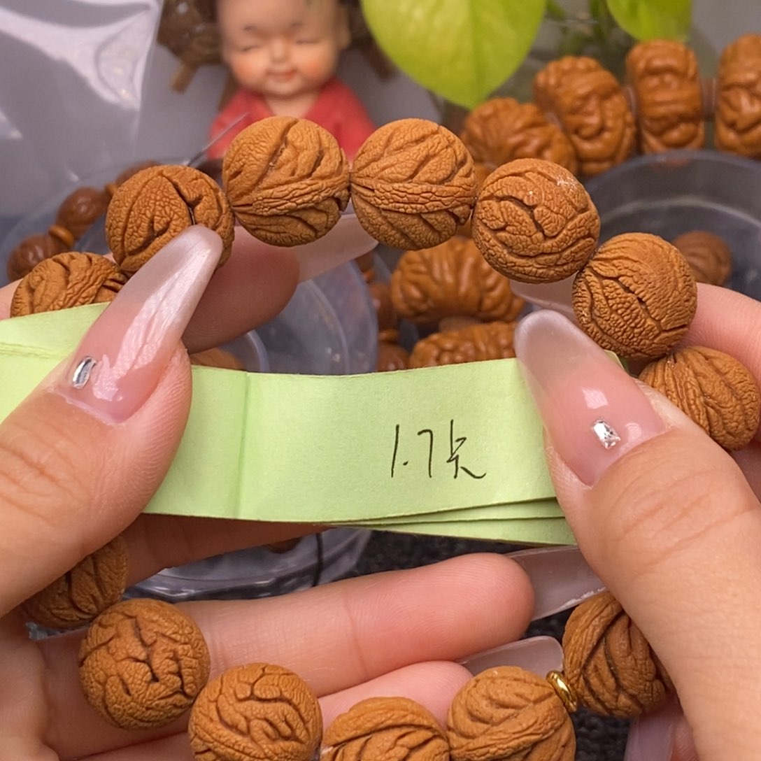 秦岭山脉龙纹桃核 15