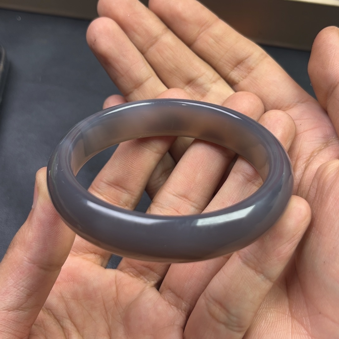 玛瑙/玉髓颈饰未镶嵌多样性浓烟紫手镯货头