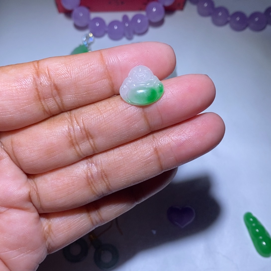 颈饰未镶嵌翡翠300